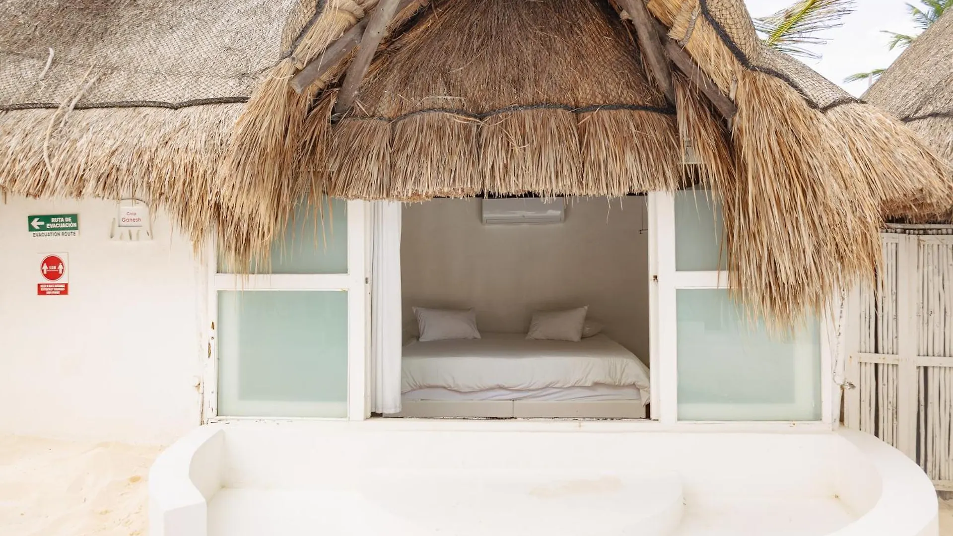 Shambala Beach House Tulum 0*,  Mexiko